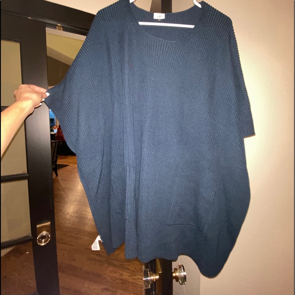 black oversized m/l cabi sweater